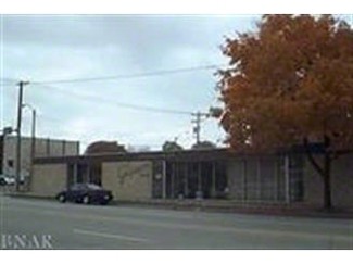 More details for 221 E Washington St, Bloomington, IL - Office for Rent