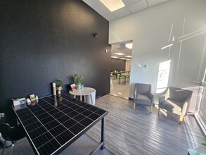 5750 W Roosevelt St, Phoenix, AZ for rent Building Photo- Image 1 of 6