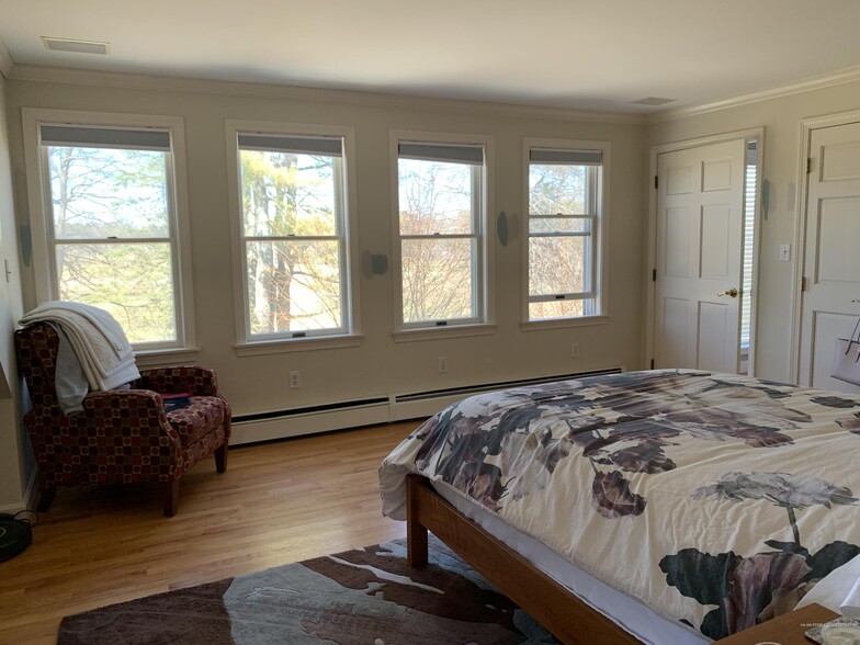 15 Locke St, Kennebunkport, ME for sale - Building Photo - Image 3 of 52