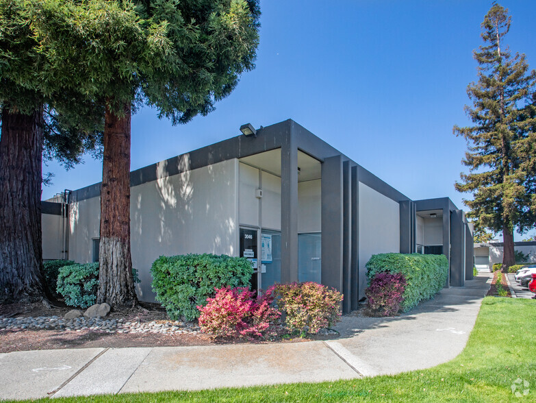 3046-3056 Scott Blvd, Santa Clara, CA for sale - Primary Photo - Image 1 of 1