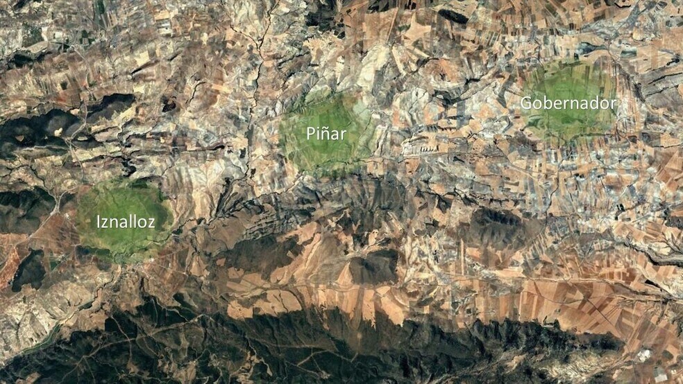 Land in Iznalloz, Granada for sale - Aerial - Image 3 of 7