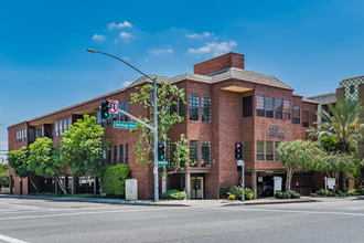 290 E Verdugo Ave, Burbank, CA for sale Primary Photo- Image 1 of 1