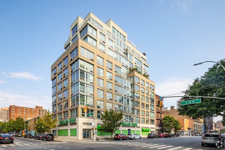 181 E 119th St, New York, NY for rent - Primary Photo - Image 1 of 4