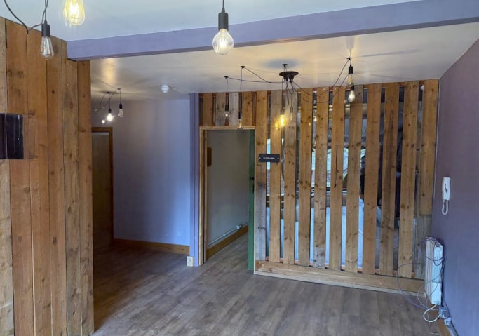 The Old Dairy Rd, Swindon to rent Interior Photo- Image 1 of 6