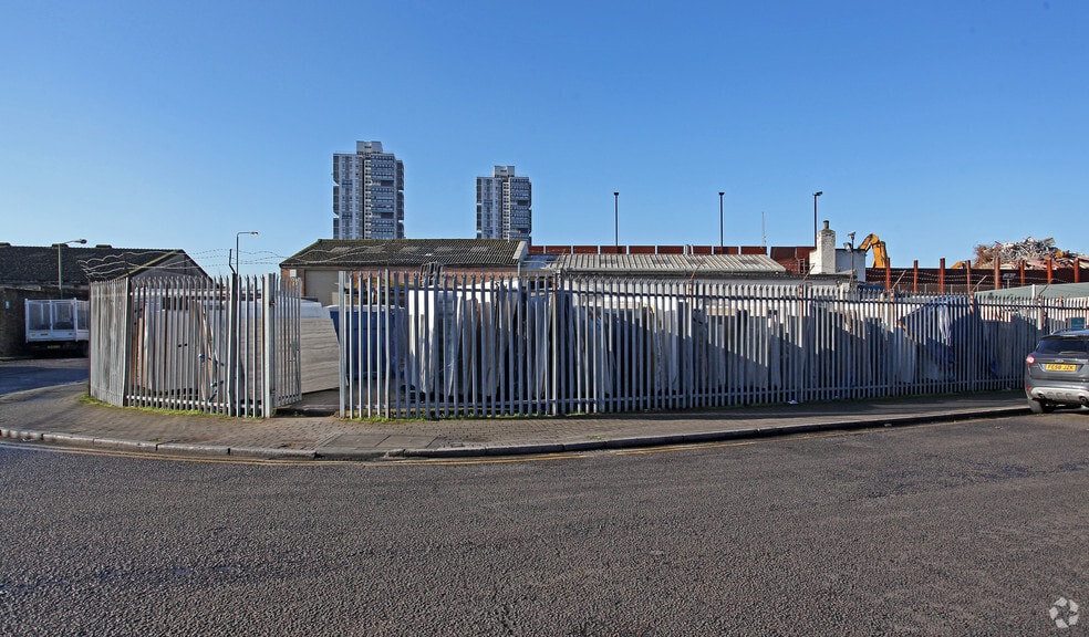 33 Pensbury Pl, London to rent - Building Photo - Image 2 of 2