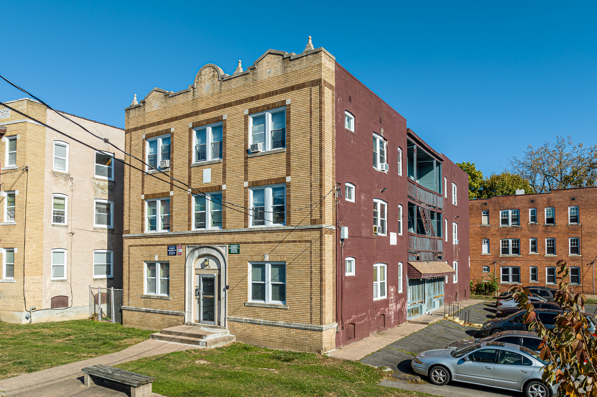 68-70 Vine St, Hartford, CT for sale Primary Photo- Image 1 of 1