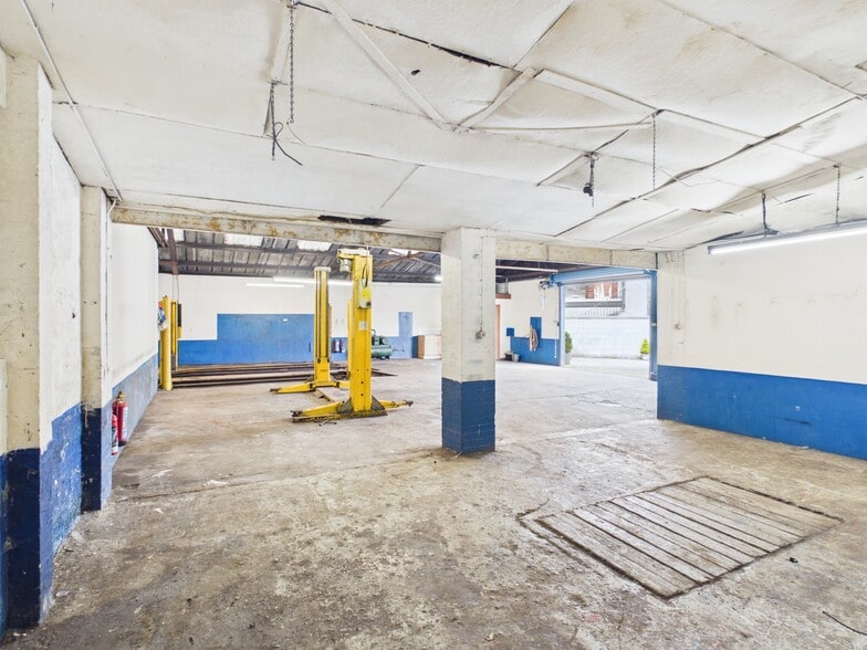 117 West High St, Forfar for sale - Interior Photo - Image 3 of 7