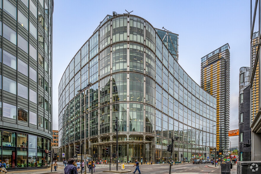 201 Bishopsgate, London to rent - Primary Photo - Image 1 of 60
