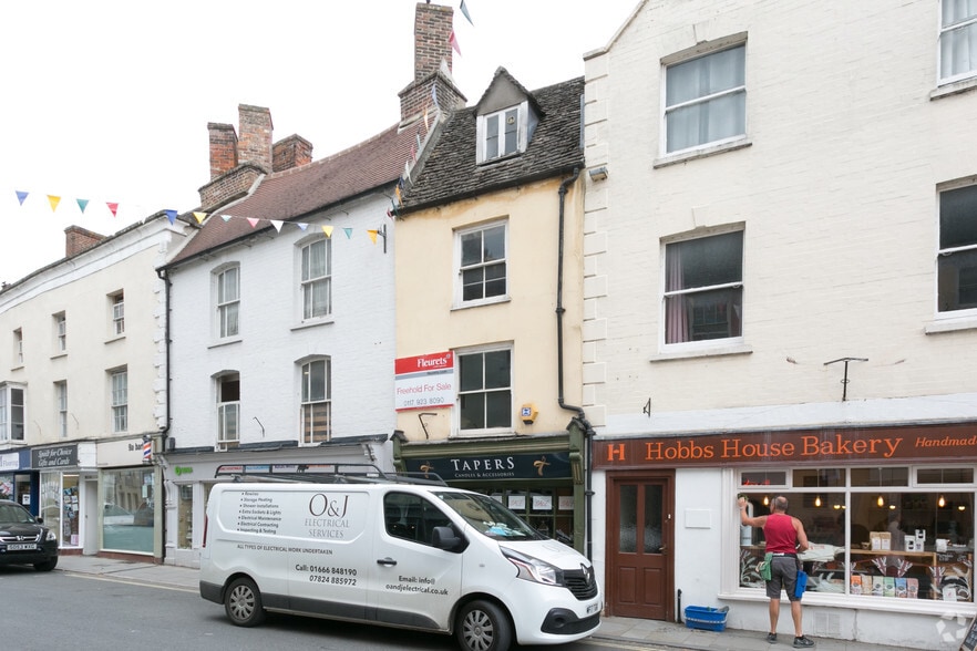 5 High St, Malmesbury for sale - Primary Photo - Image 1 of 1