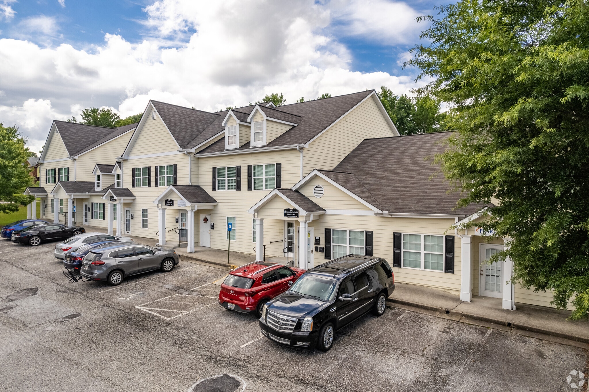 8325 Office Park Dr, Douglasville, GA to rent Primary Photo- Image 1 of 16