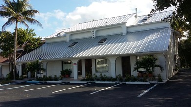 1400 Royal Palm Square Blvd, Fort Myers, FL for rent Primary Photo- Image 1 of 36