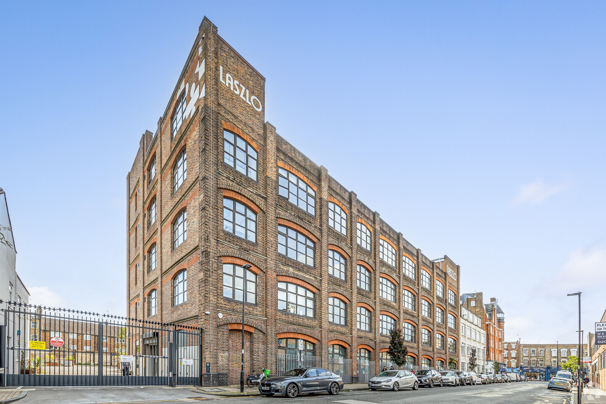 4 Elthorne Rd, London for sale Primary Photo- Image 1 of 1