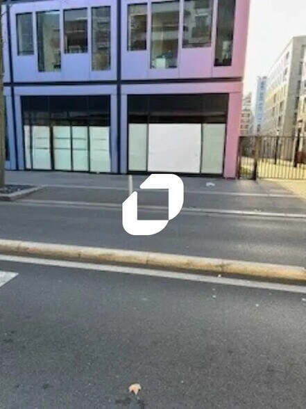 Retail in Boulogne-Billancourt to rent - Building Photo - Image 2 of 12