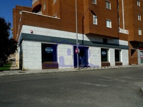 Retail in Cuenca, Cuenca to rent Building Photo- Image 1 of 1