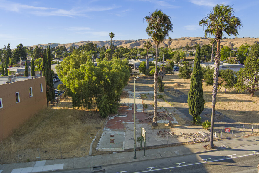 3839 Washington Blvd, Fremont, CA for sale - Building Photo - Image 2 of 6