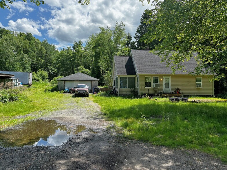 89 Prokop Rd, Oxford, CT for sale - Building Photo - Image 1 of 1