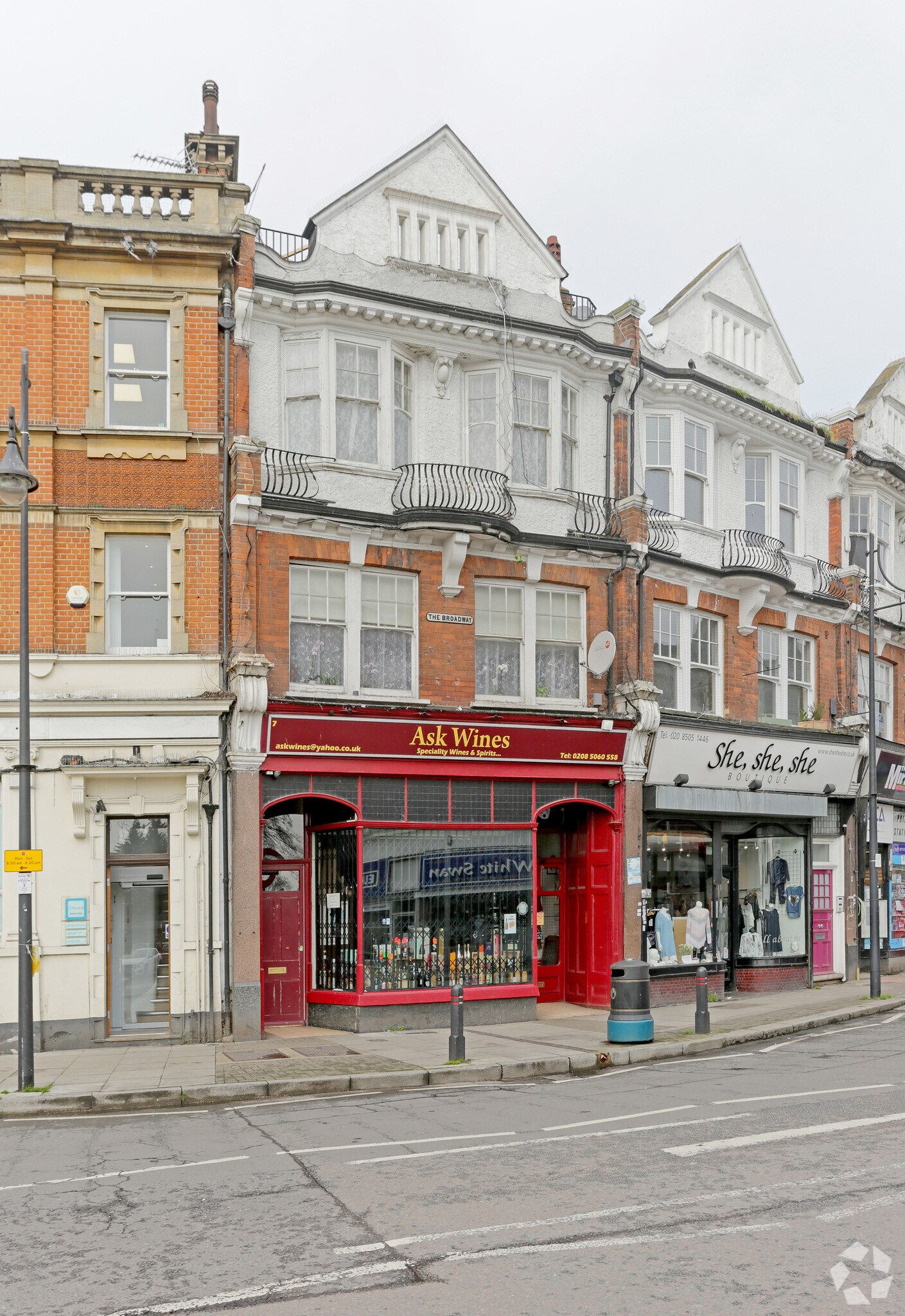 7 The Broadway, Woodford Green for sale Primary Photo- Image 1 of 1