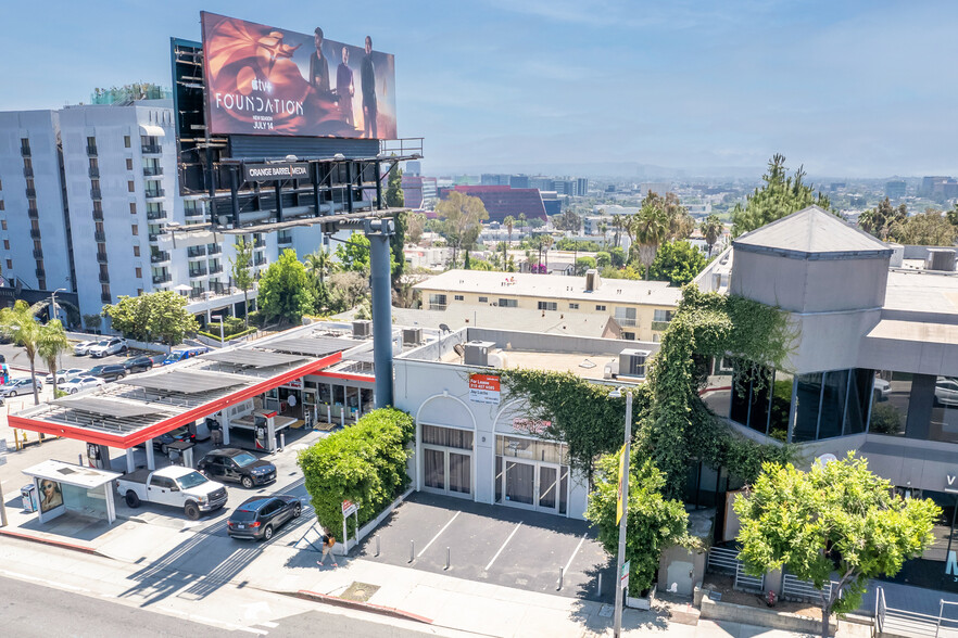 8912 W Sunset Blvd, West Hollywood, CA for rent - Building Photo - Image 1 of 15