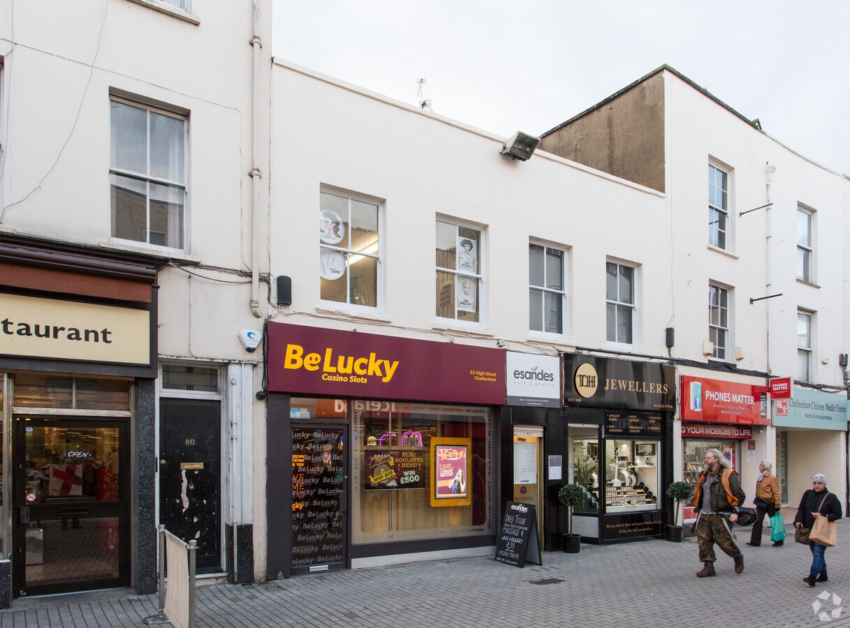 8284 High St, Cheltenham GL50 1EG UK