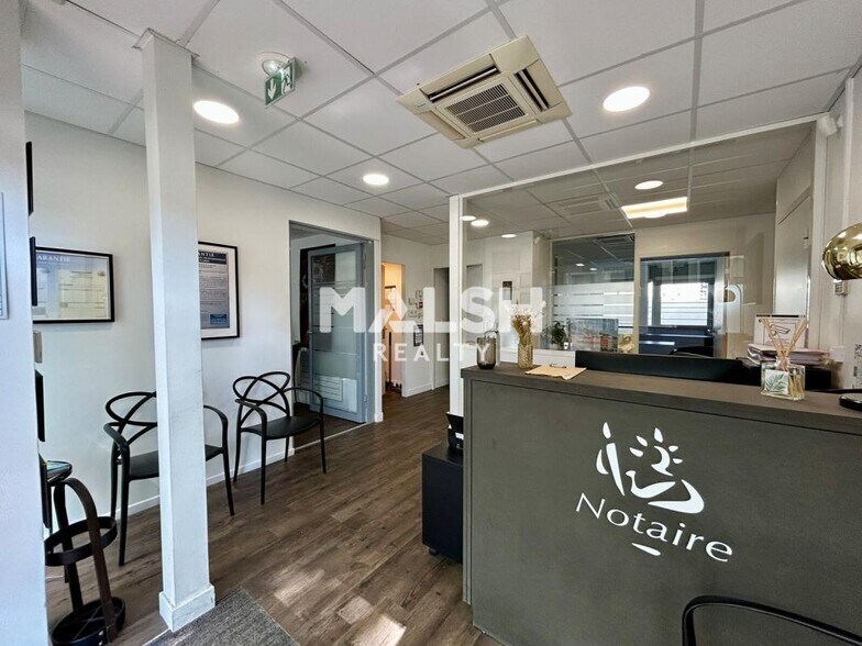 Office in Lyon to rent - Interior Photo - Image 3 of 8