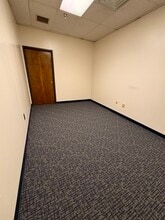 5070-5080 Parkside Ave, Philadelphia, PA to rent Building Photo- Image 1 of 1