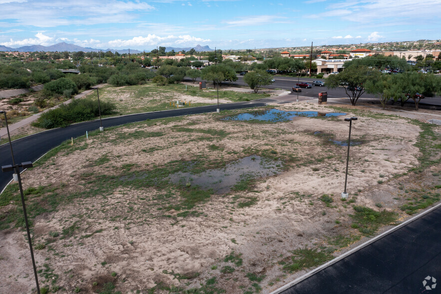 N Oracle Rd, Oro Valley, AZ for rent - Building Photo - Image 2 of 16