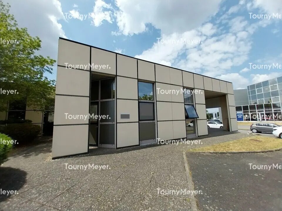 Office in Labège to rent Building Photo- Image 1 of 9