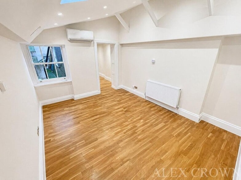 8 Duke St, London to rent - Building Photo - Image 2 of 9