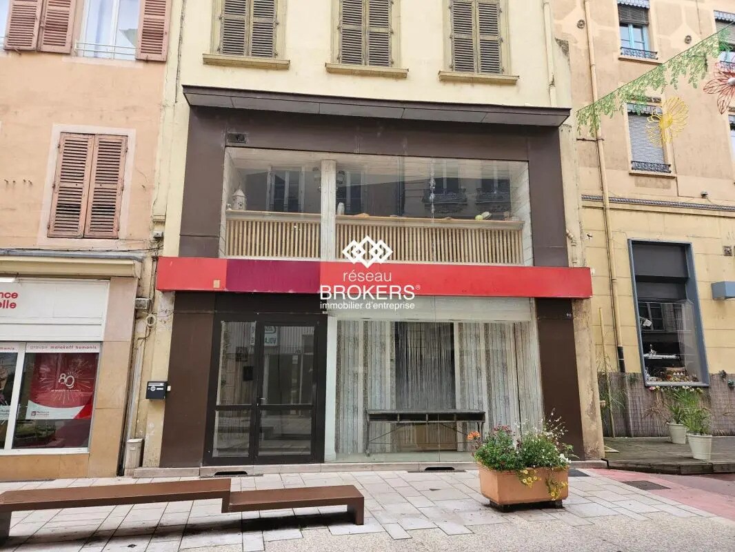 Retail in Mâcon for sale Building Photo- Image 1 of 7