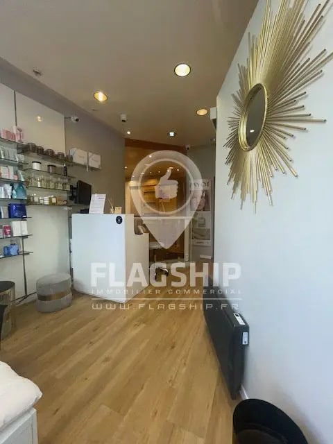 Location Commerce 25 m²