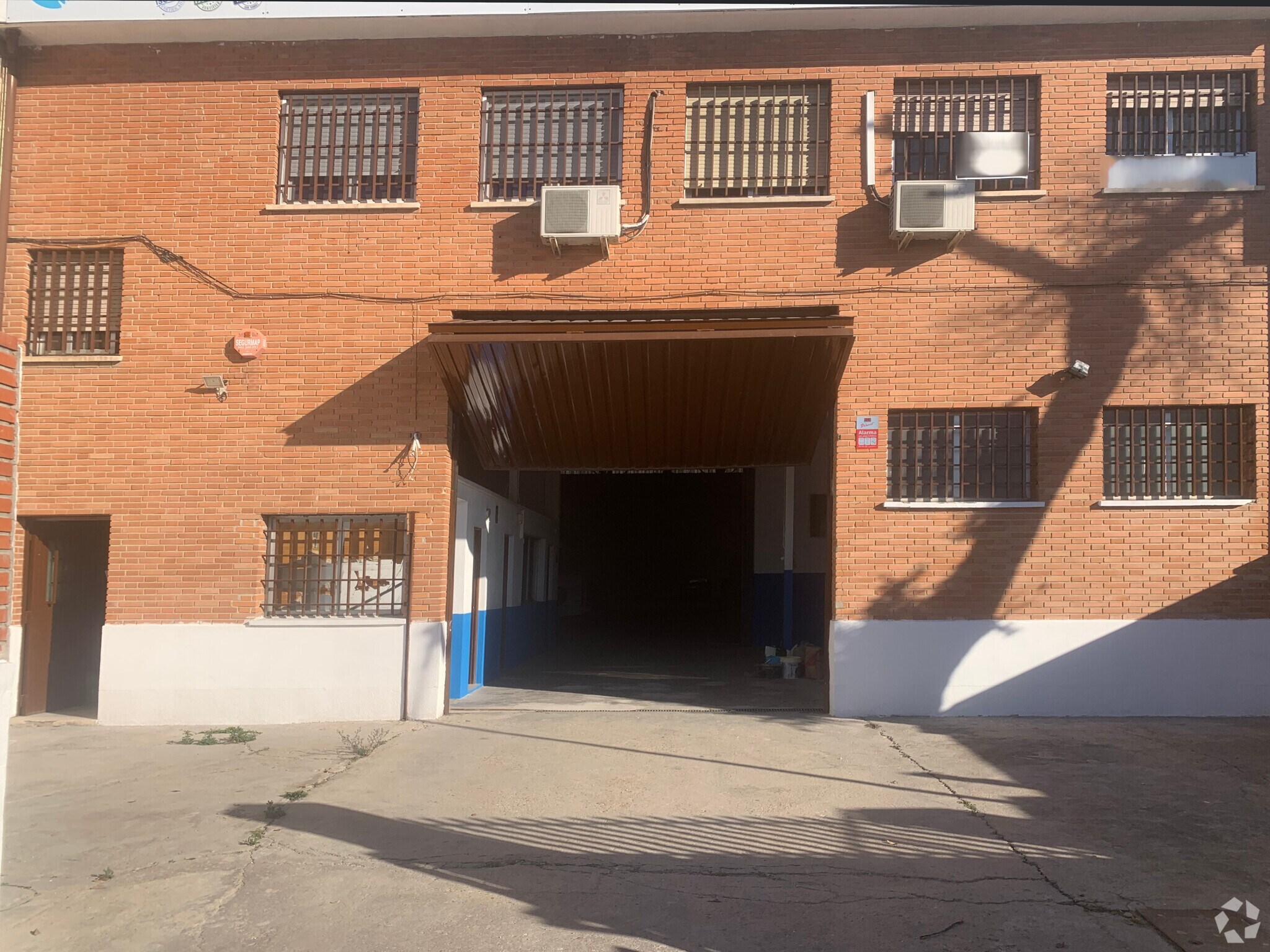 Calle Pirotecnia, 37, Madrid, Madrid to rent Primary Photo- Image 1 of 7