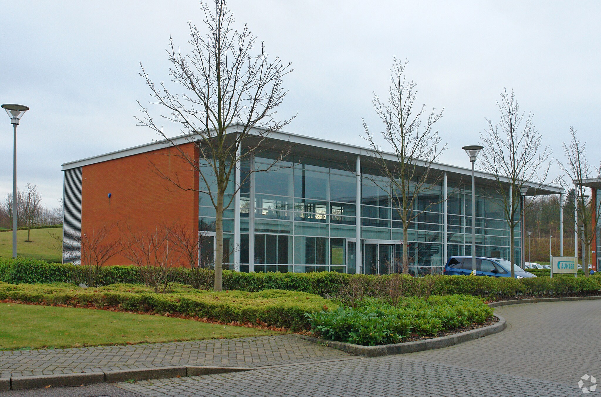 Centennial Ave, Borehamwood for sale Primary Photo- Image 1 of 1