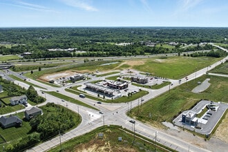 M-152 HWY, Kansas City, MO - AERIAL  map view - Image1
