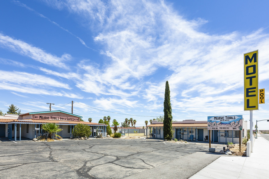 73842 Twentynine Palms Hwy, 29 Palms, CA for sale - Building Photo - Image 1 of 1