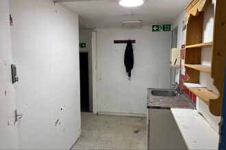 87-92 Fore St, Exeter to rent Interior Photo- Image 2 of 10