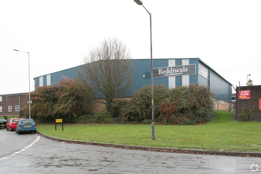 The Furlong, Droitwich to rent - Primary Photo - Image 2 of 3