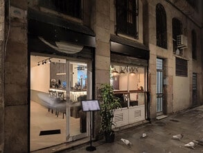 Retail in Barcelona, Barcelona to rent Interior Photo- Image 1 of 16