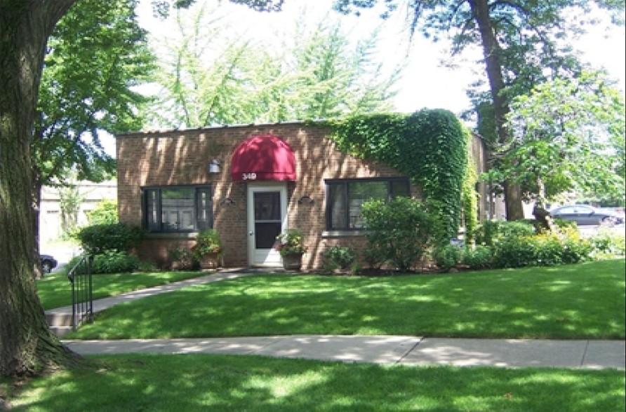 349 S Ashland Ave, River Forest, IL for sale - Building Photo - Image 1 of 1