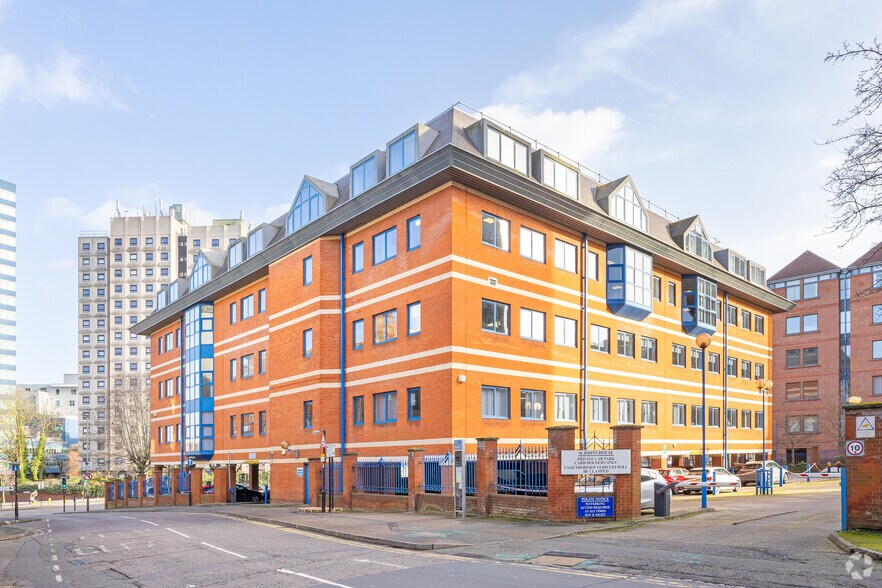 1 Waterloo Way, Leicester to rent - Building Photo - Image 3 of 8