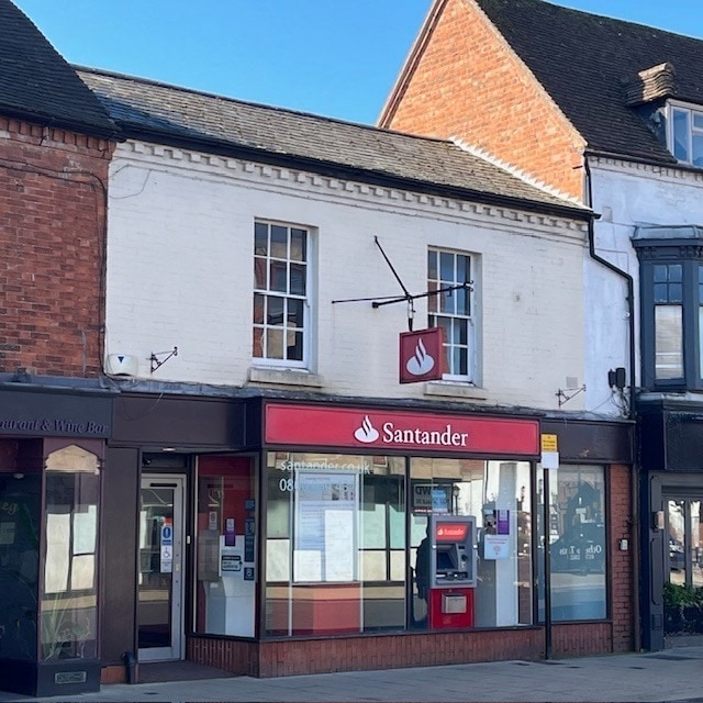 21 Wood St, Stratford Upon Avon to rent Primary Photo- Image 1 of 5