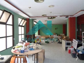 Office / Retail in Cáceres, Cáceres to rent Interior Photo- Image 2 of 6