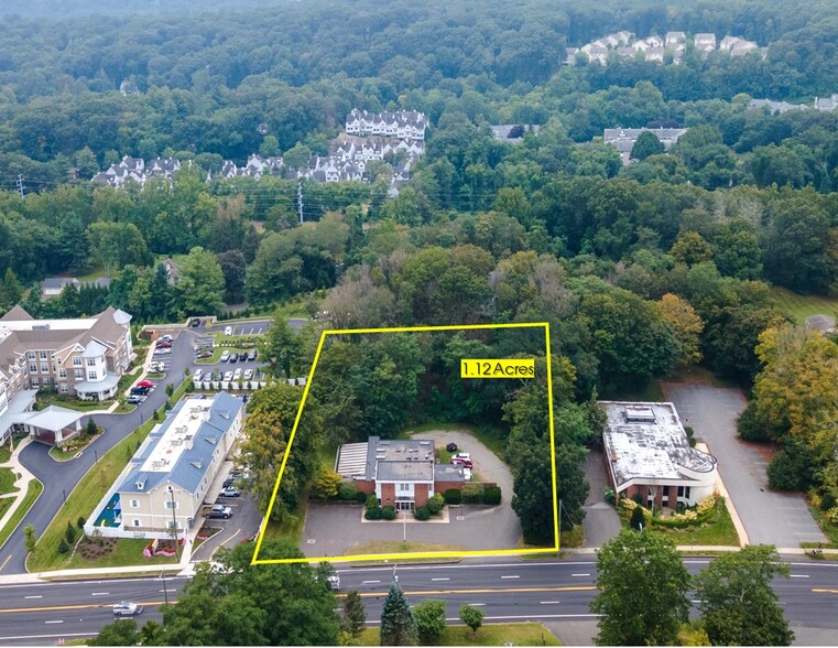 215 Danbury Rd, Wilton, CT for sale - Building Photo - Image 1 of 1