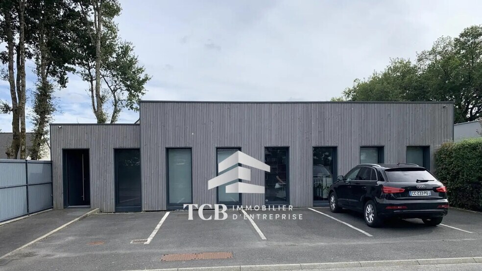 Office in Treillières to rent - Building Photo - Image 2 of 6