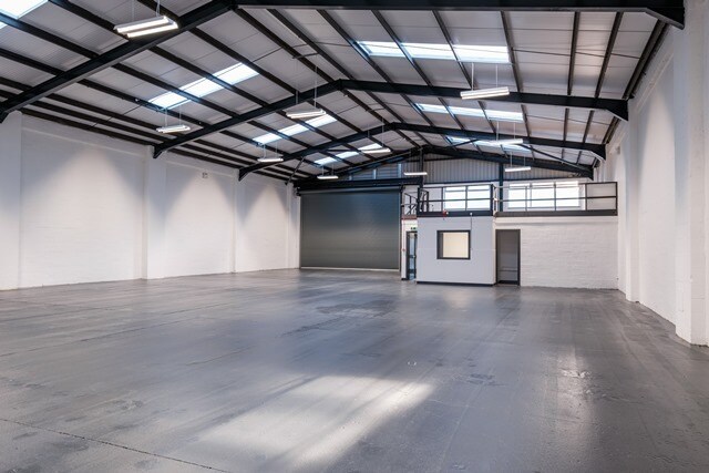 Crombie Rd, Aberdeen to rent Interior Photo- Image 1 of 1