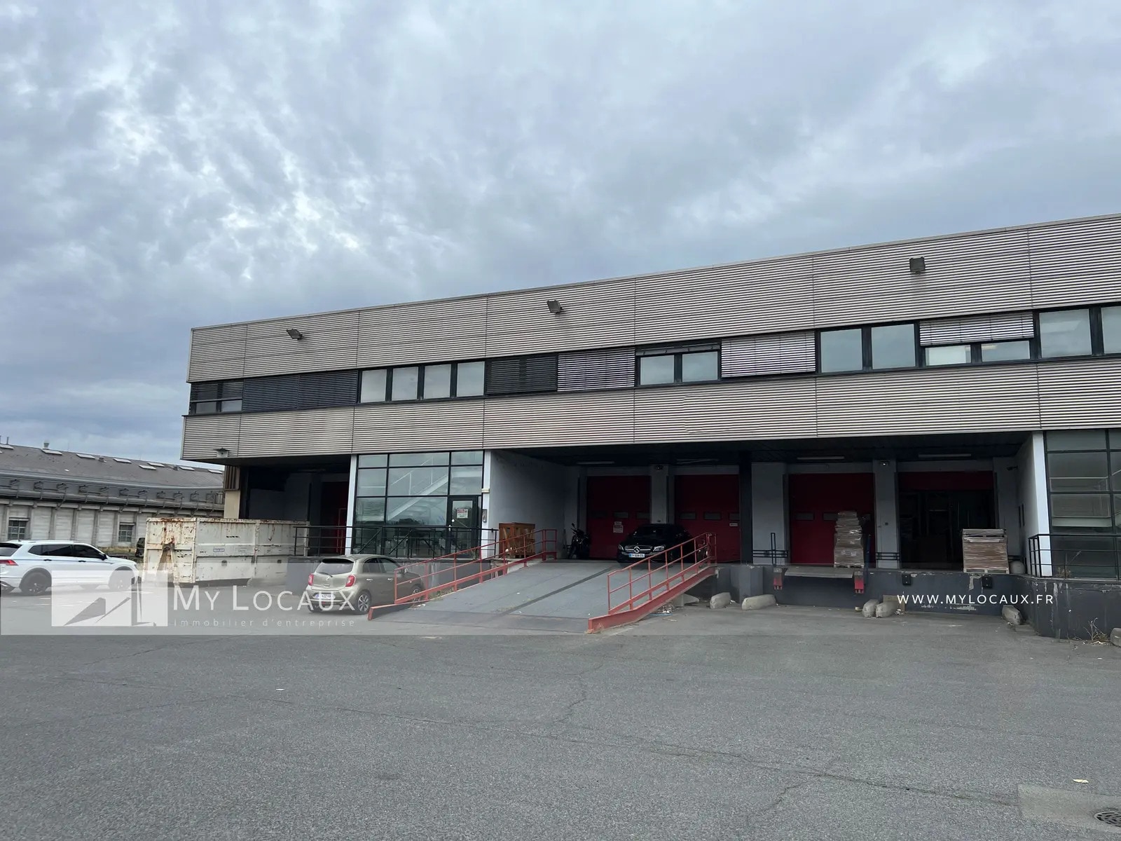 Industrial in Gennevilliers to rent Building Photo- Image 1 of 7