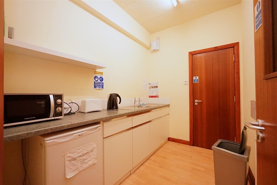 Cavendish St, Ulverston to rent - Building Photo - Image 3 of 4