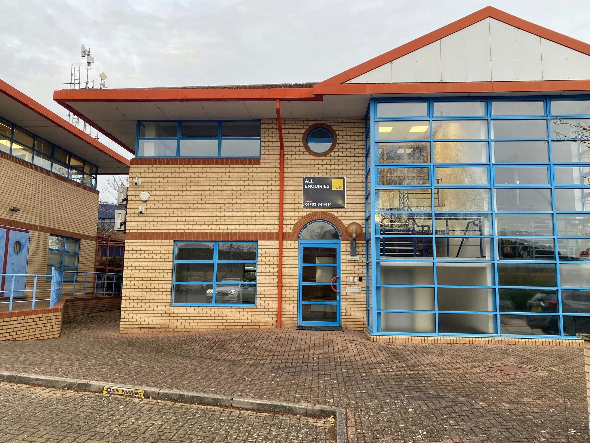 Avro Ct, Huntingdon to rent Primary Photo- Image 1 of 8