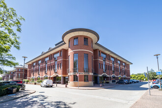 Gunnels Wood Rd, Stevenage for rent Building Photo- Image 1 of 2