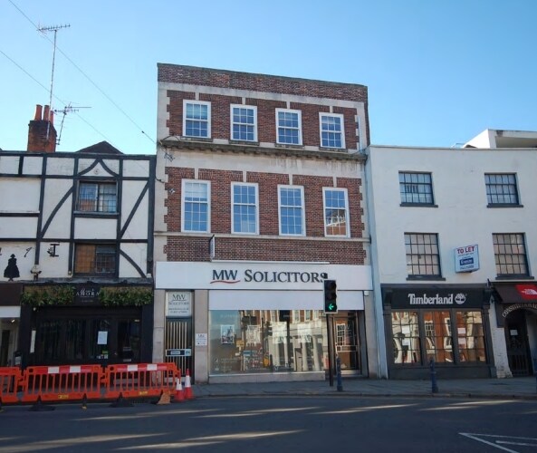 172-174 High St, Guildford for sale Primary Photo- Image 1 of 1