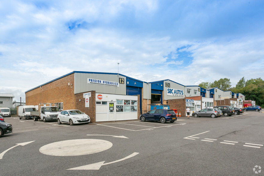 Bramble Rd, Swindon for rent - Building Photo - Image 1 of 4